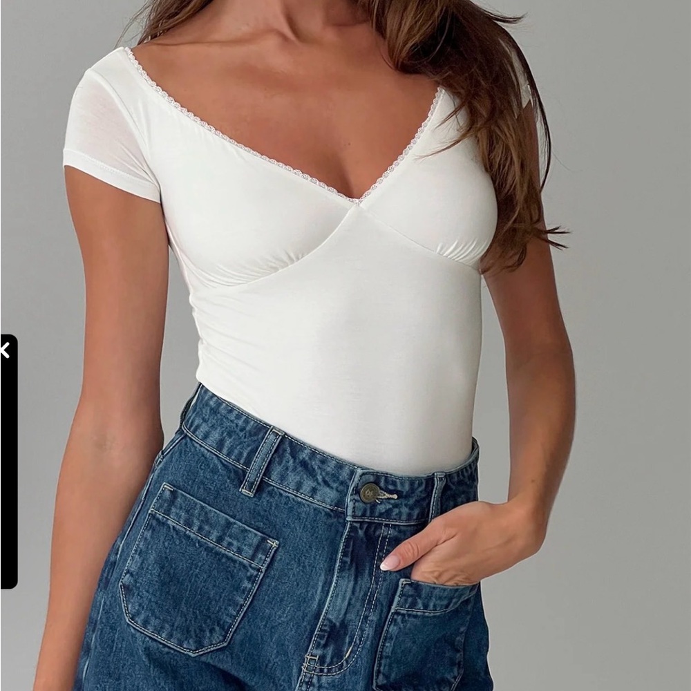 Princess Polly Loveydove Short Sleeve Bodysuit White US Size 8 NWT